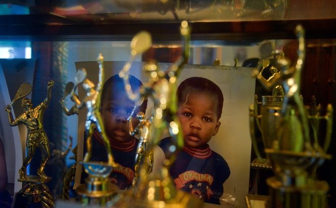 顽强表现 顽强表现